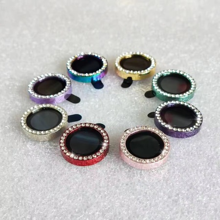 Diseño de diamantes brillantes con varias opciones de empaque.